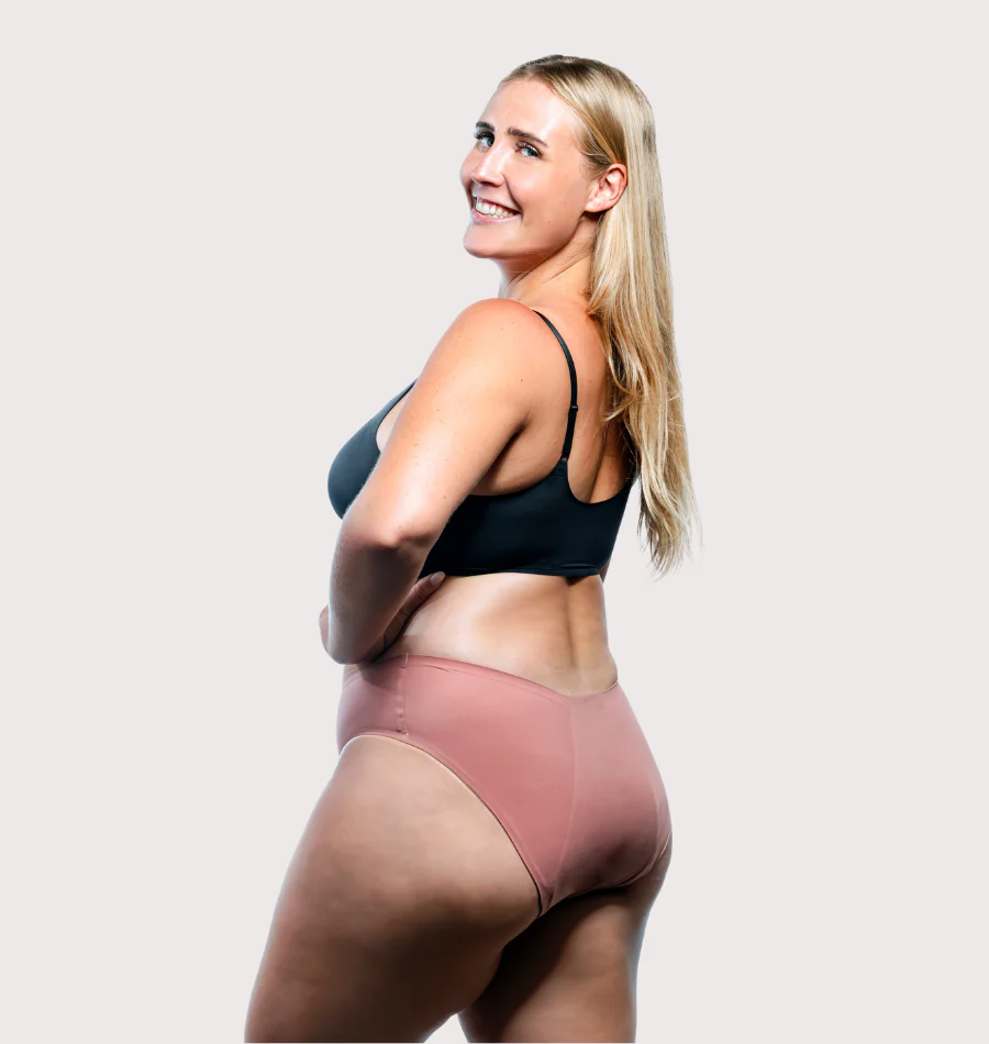 Seamless Brief - Moderate Urine Leakage - Image 10